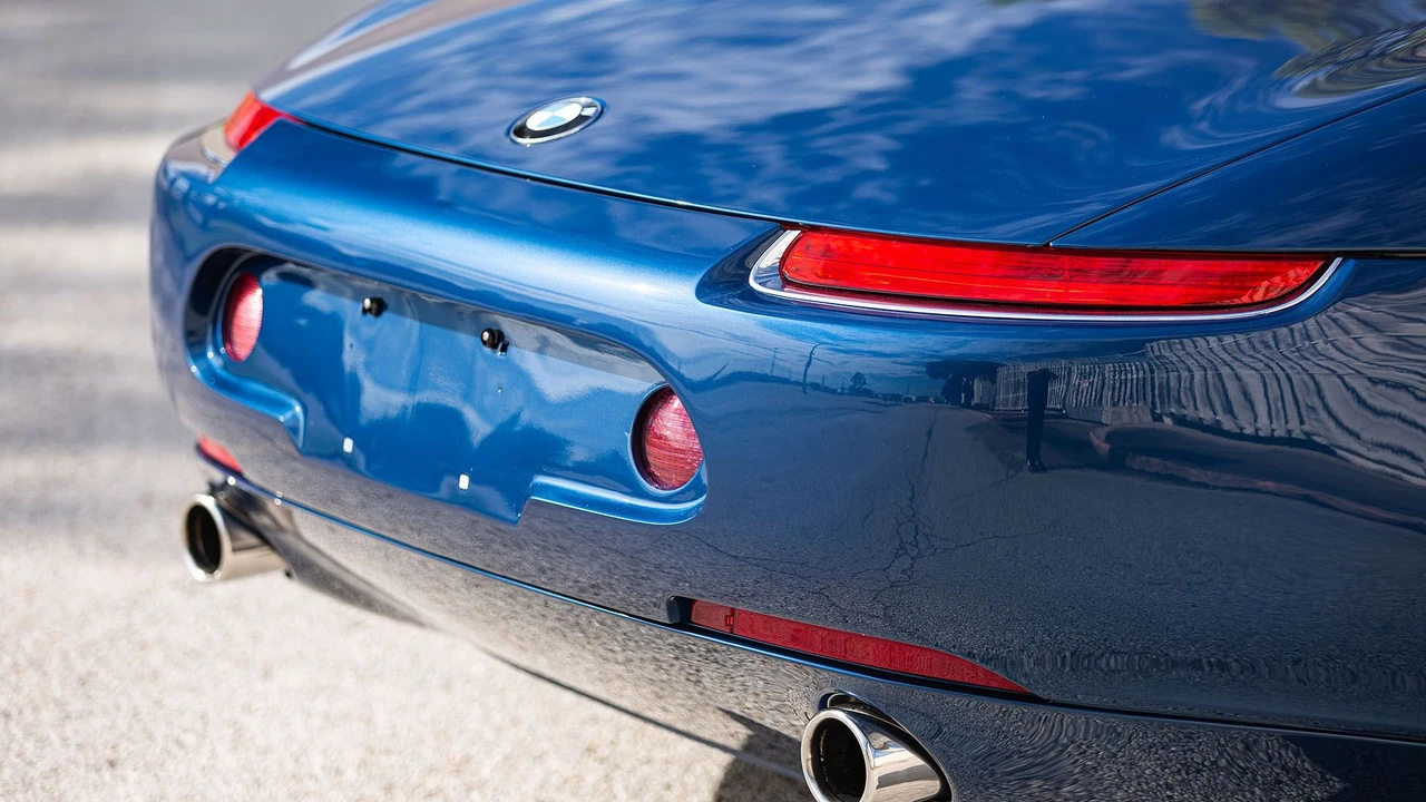 2001 BMW Z8 - Image 19 of 31
