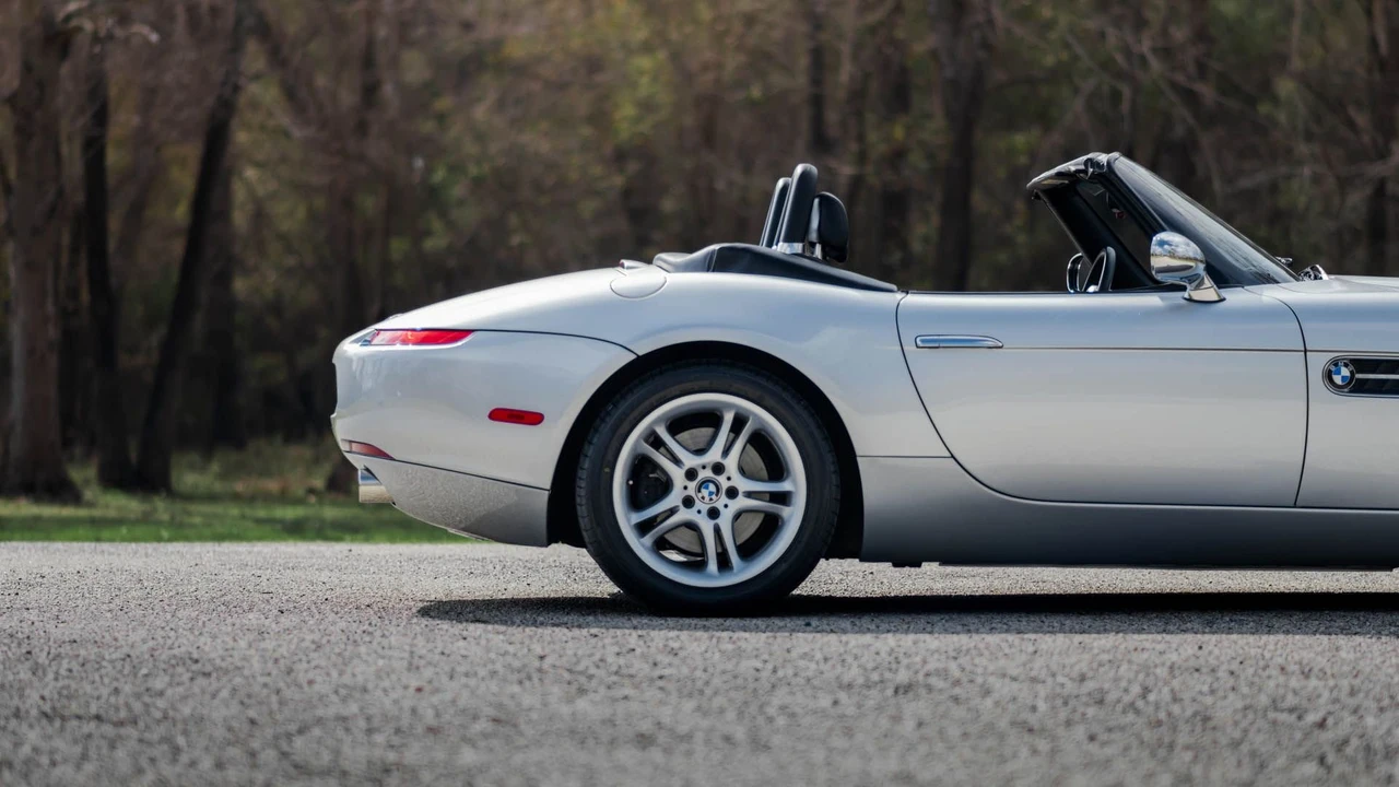 2001 BMW Z8 - Image 21 of 31