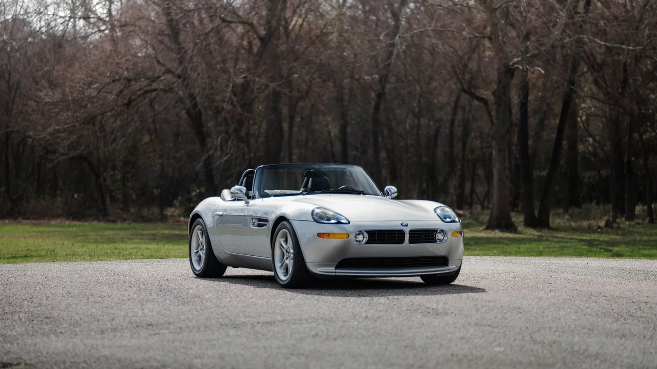 2001 BMW Z8 - Image 20 of 31