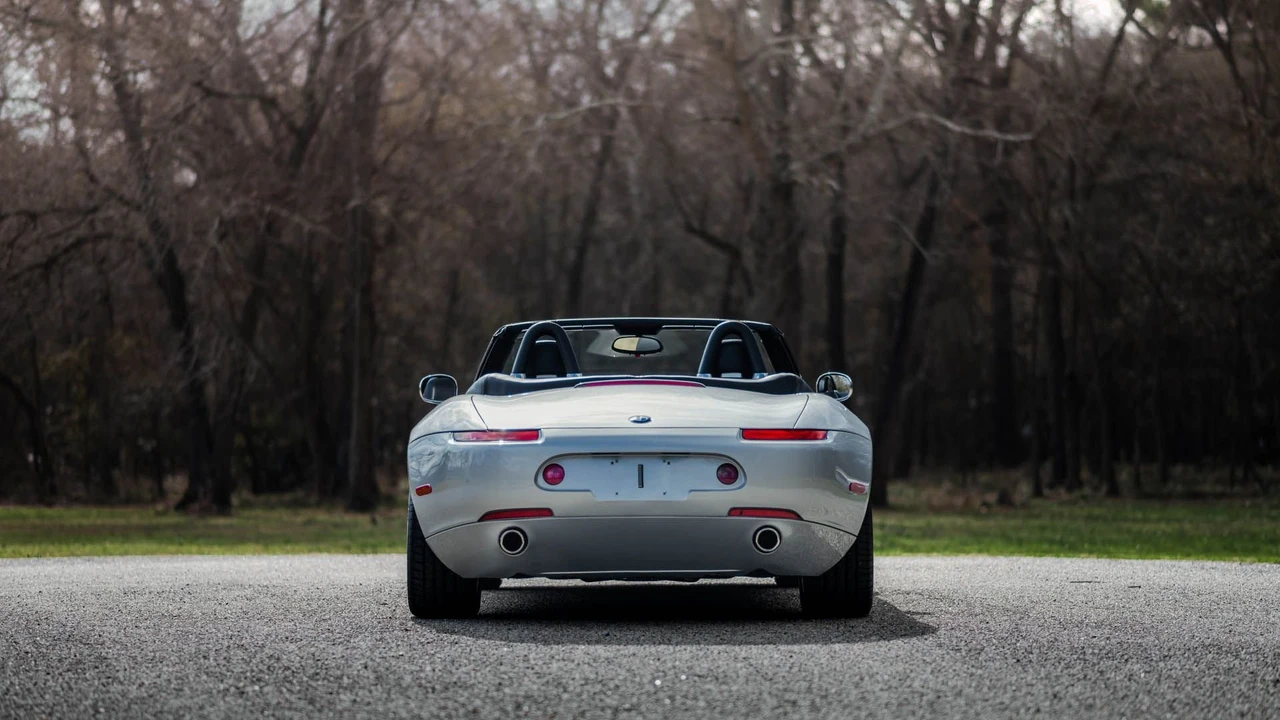 2001 BMW Z8 - Image 22 of 31