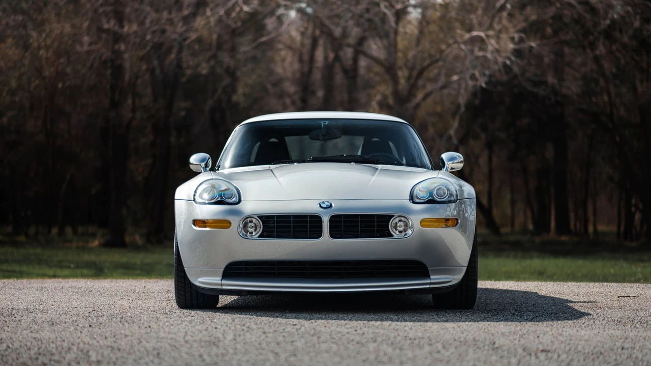 2001 BMW Z8 - Image 14 of 31