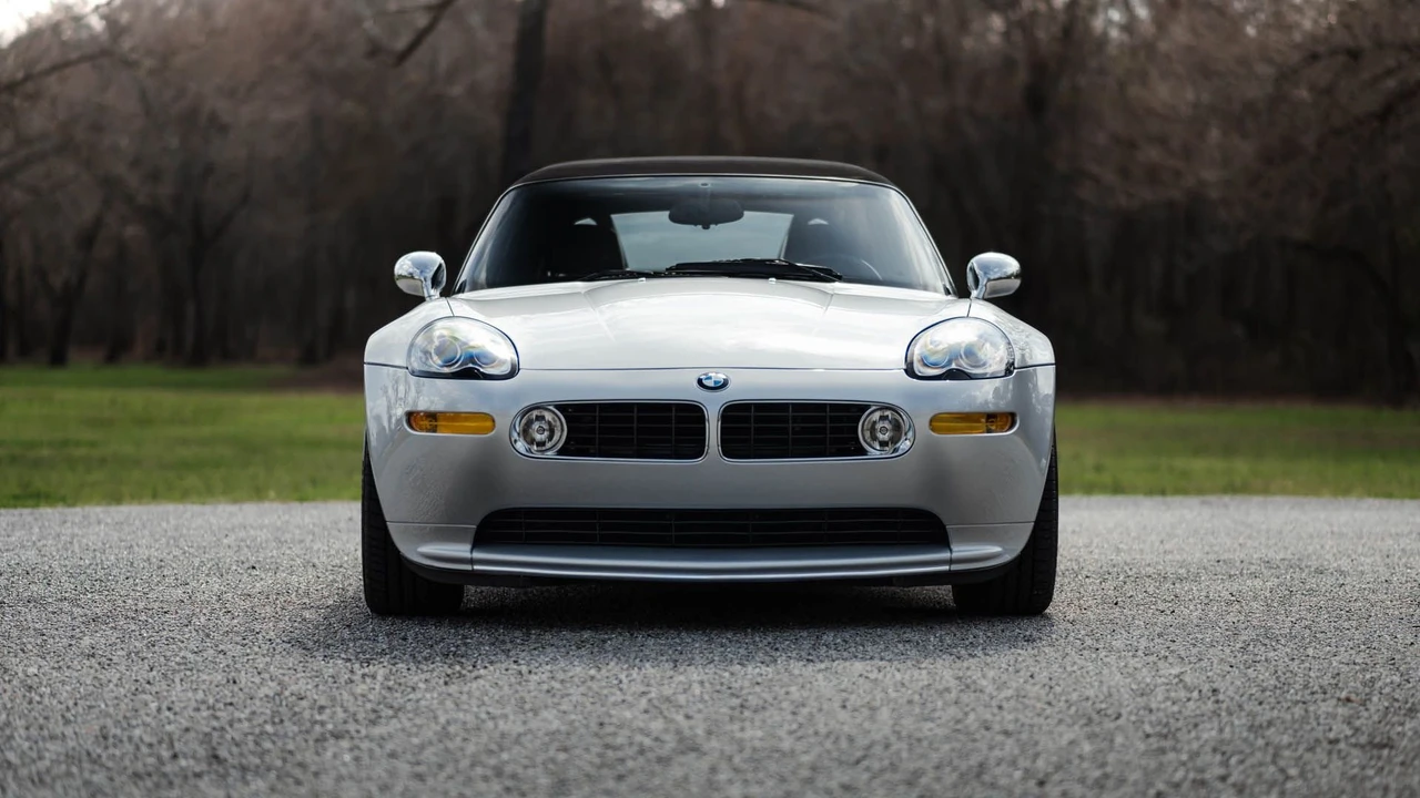 2001 BMW Z8 - Image 17 of 31