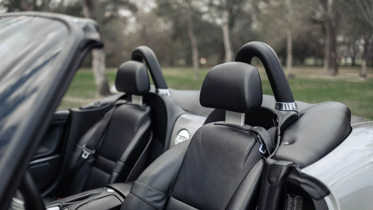 2001 BMW Z8 - Image 24 of 31