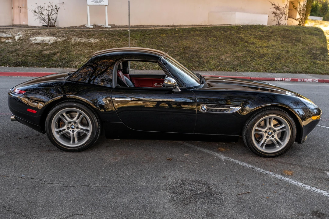 2001 BMW Z8 - Image 3 of 31