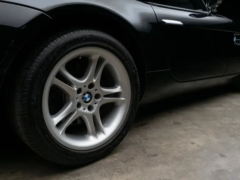 2001 BMW Z8 - Image 10 of 27