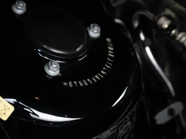 2001 BMW Z8 - Image 27 of 27