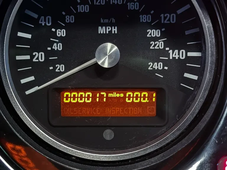2001 BMW Z8 - Image 22 of 27