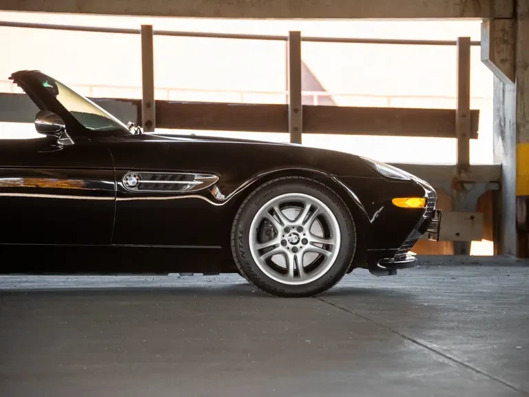 2001 BMW Z8 - Image 18 of 31