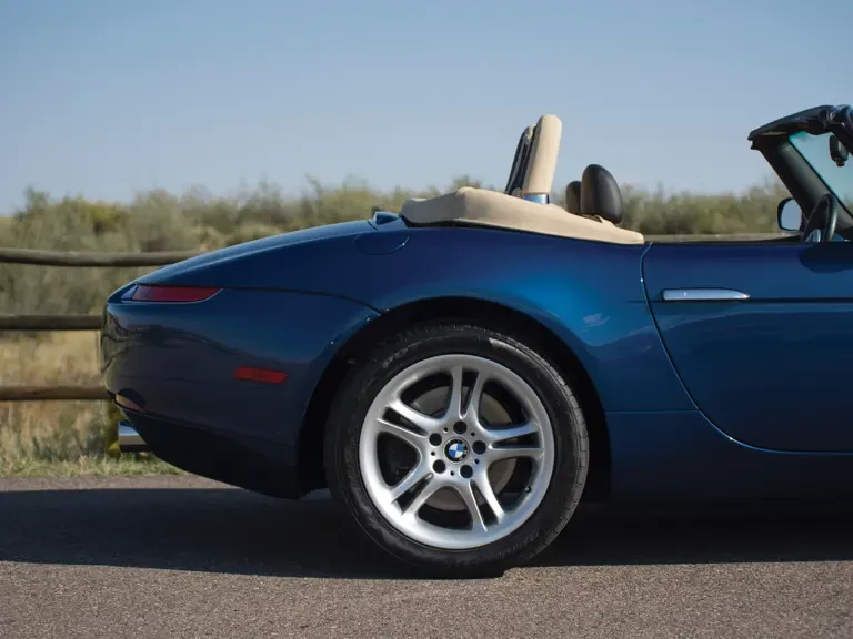 2001 BMW Z8 - Image 11 of 19