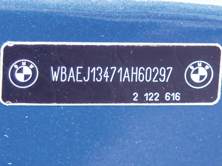 2001 BMW Z8 - Image 27 of 31