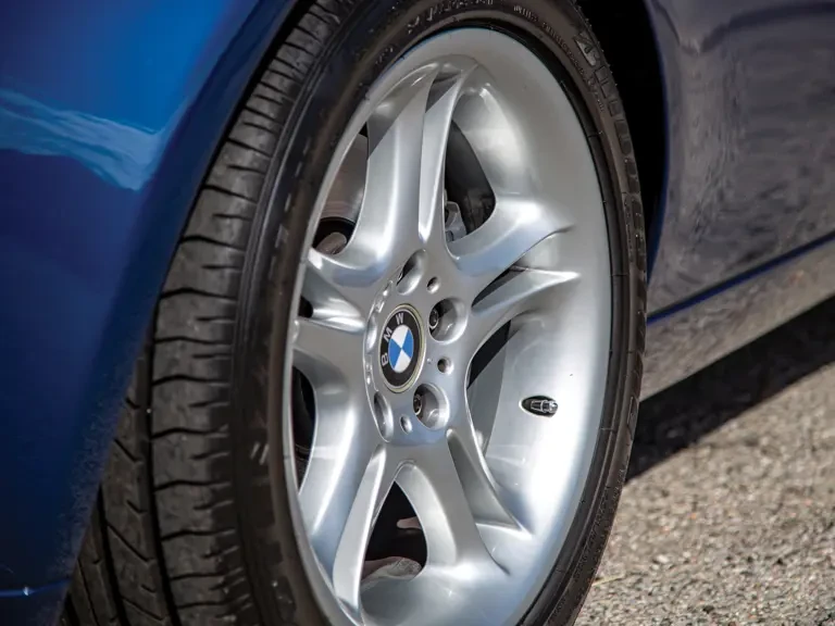 2001 BMW Z8 - Image 24 of 31