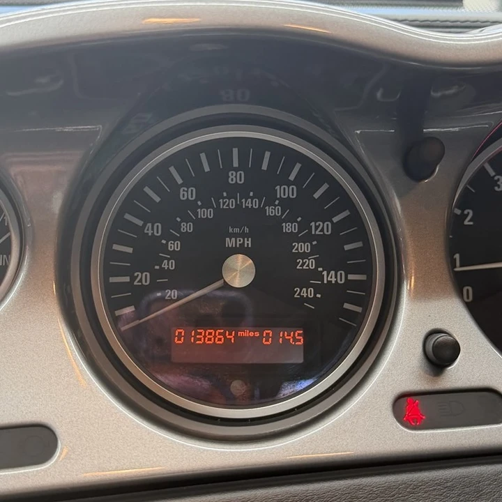 2001 BMW Z8 - Image 8 of 21