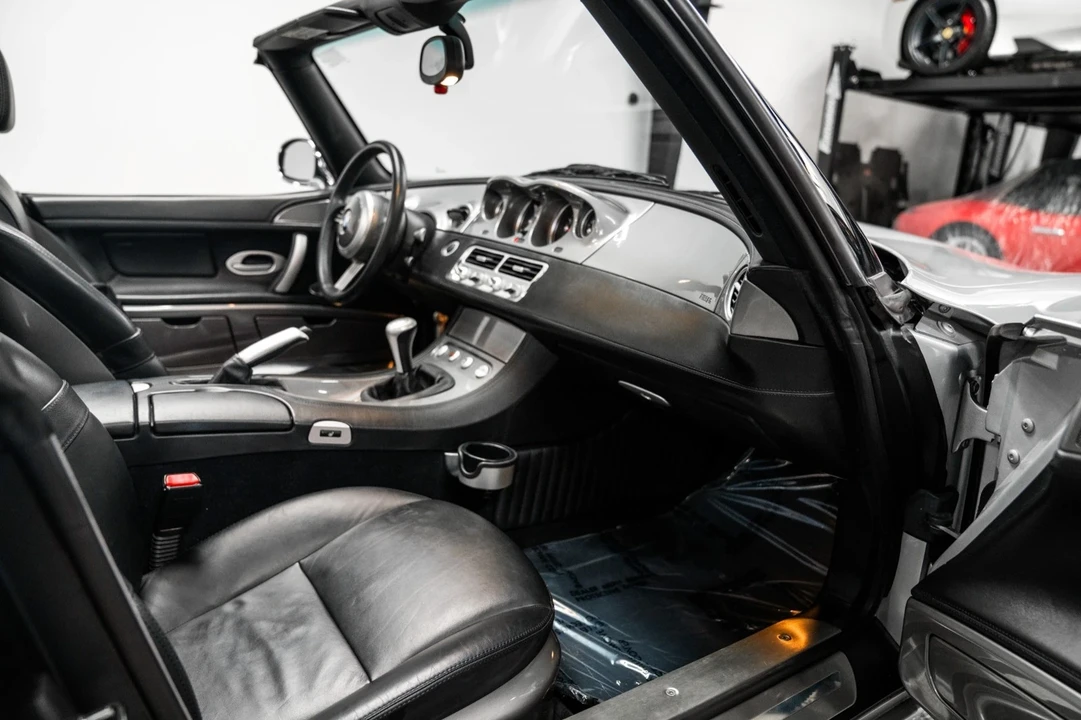 2001 BMW Z8 - Image 14 of 21