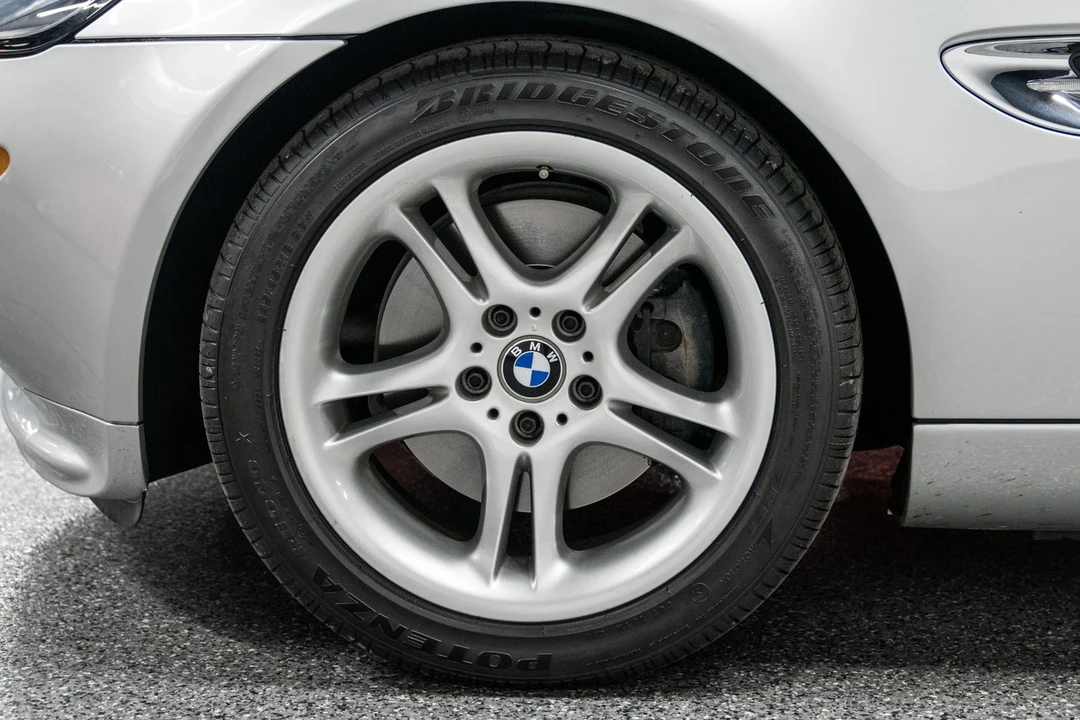 2001 BMW Z8 - Image 10 of 21