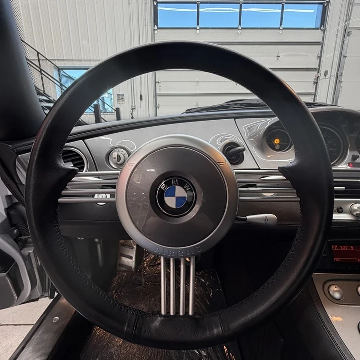 2001 BMW Z8 - Image 9 of 21