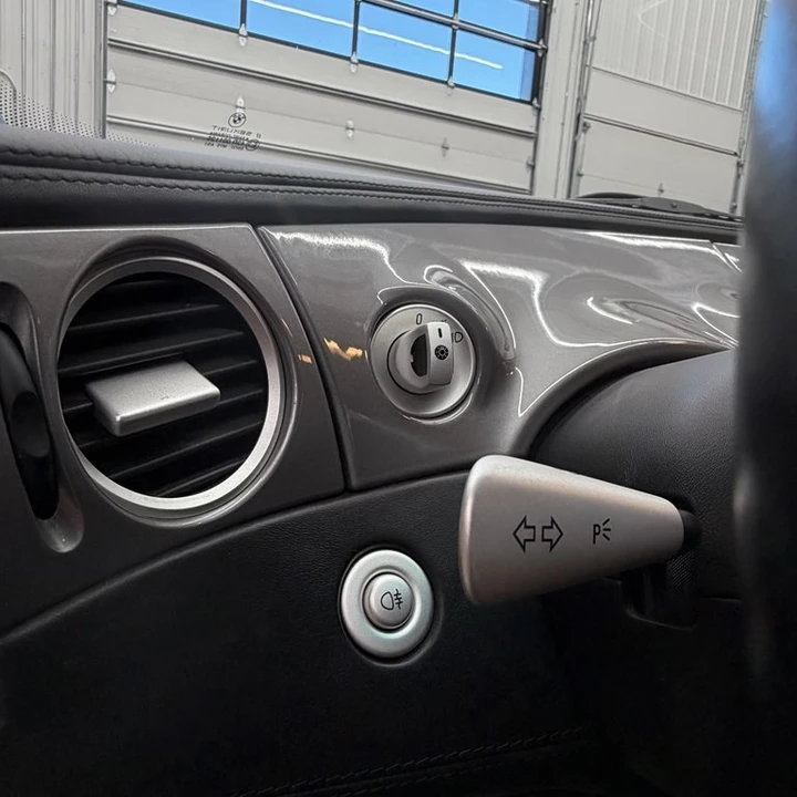 2001 BMW Z8 - Image 14 of 21