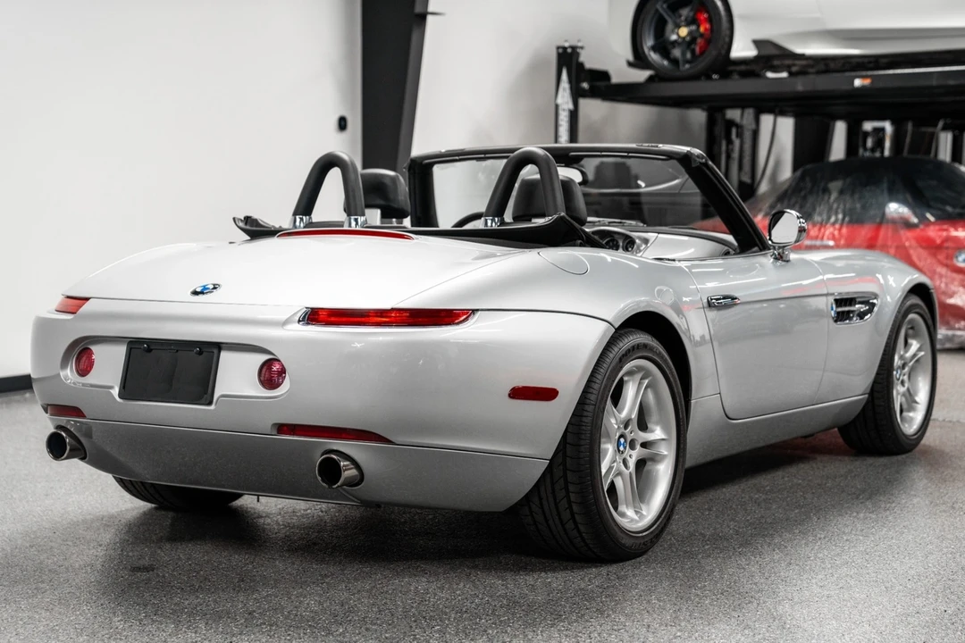 2001 BMW Z8 - Image 9 of 21