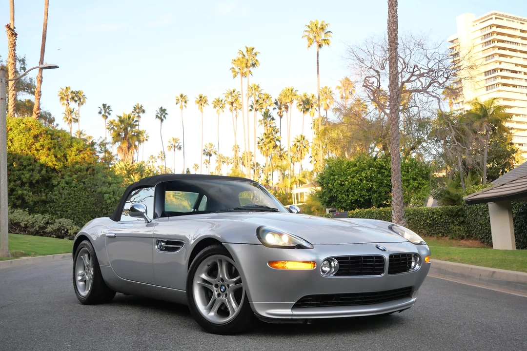 2001 BMW Z8 - Image 28 of 31
