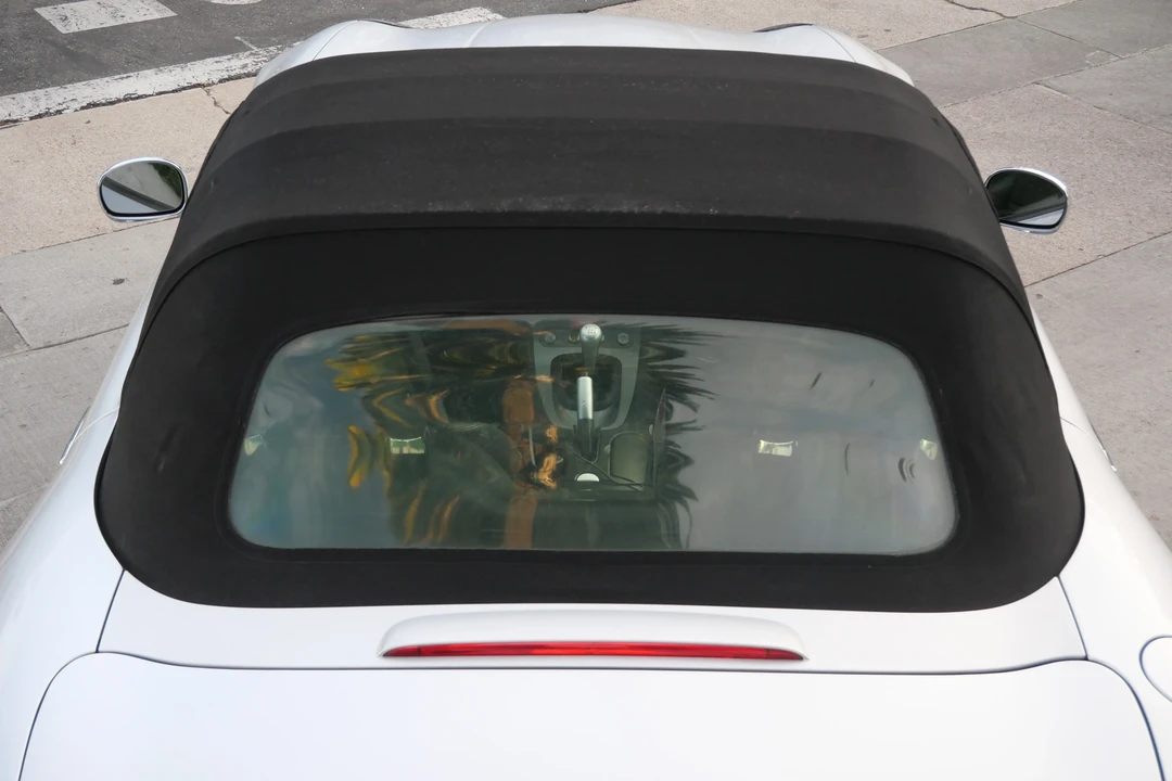 2001 BMW Z8 - Image 23 of 31