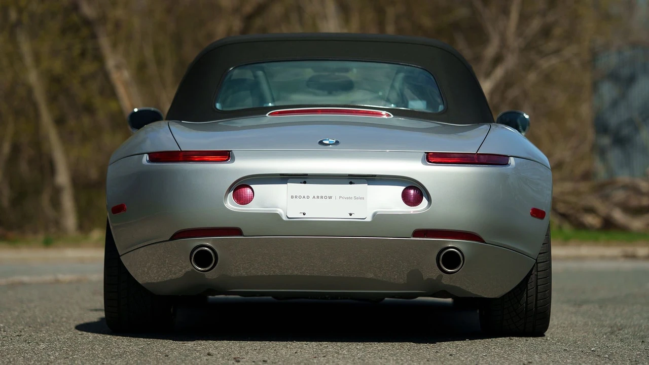 2001 BMW Z8 - Image 28 of 31