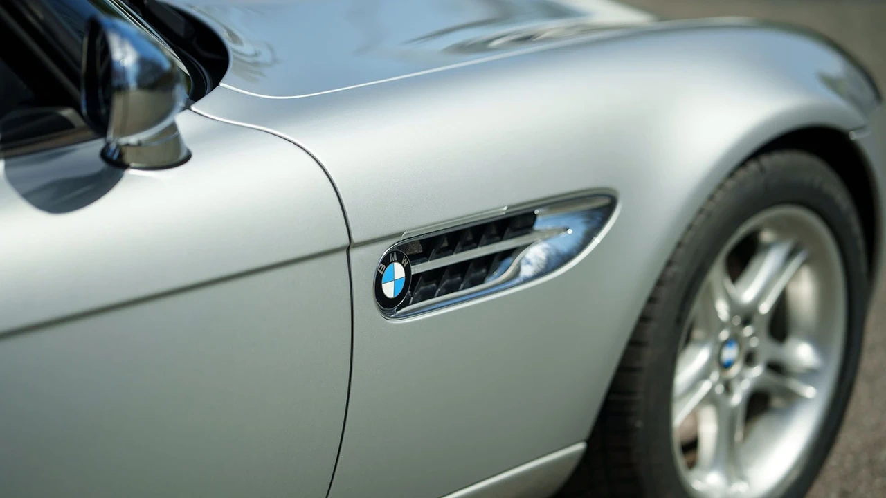 2001 BMW Z8 - Image 6 of 31
