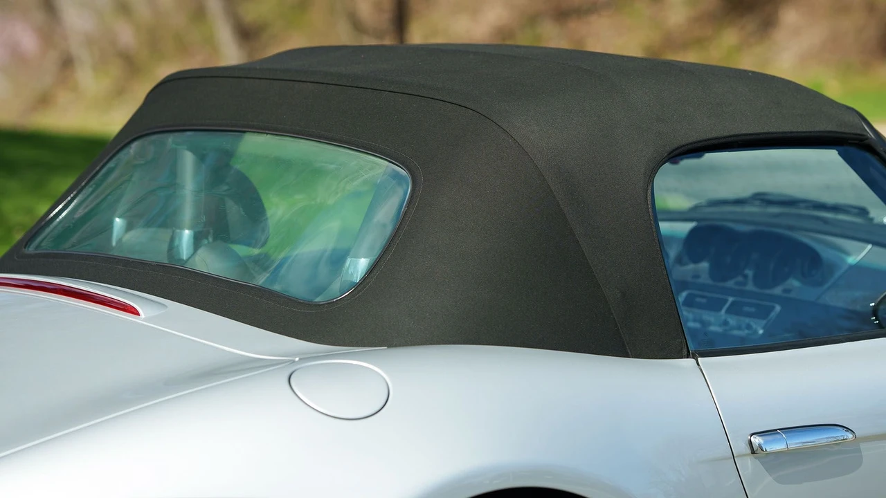 2001 BMW Z8 - Image 7 of 31
