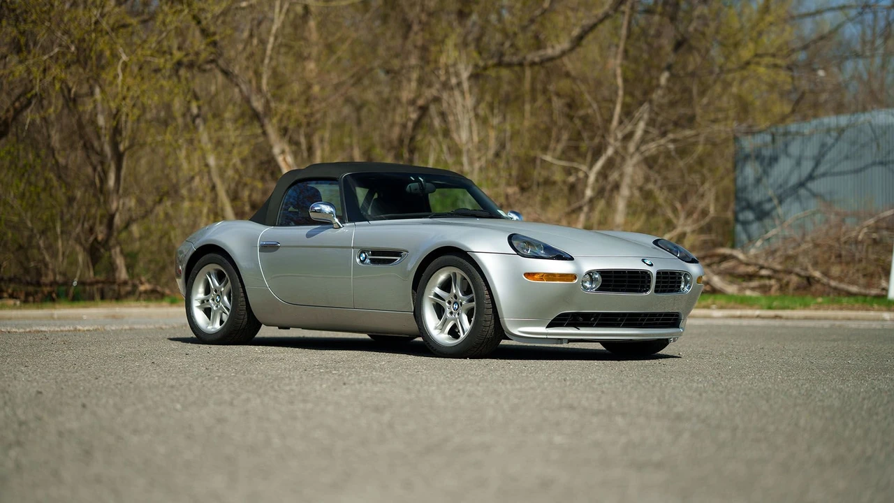 2001 BMW Z8 - Image 8 of 31