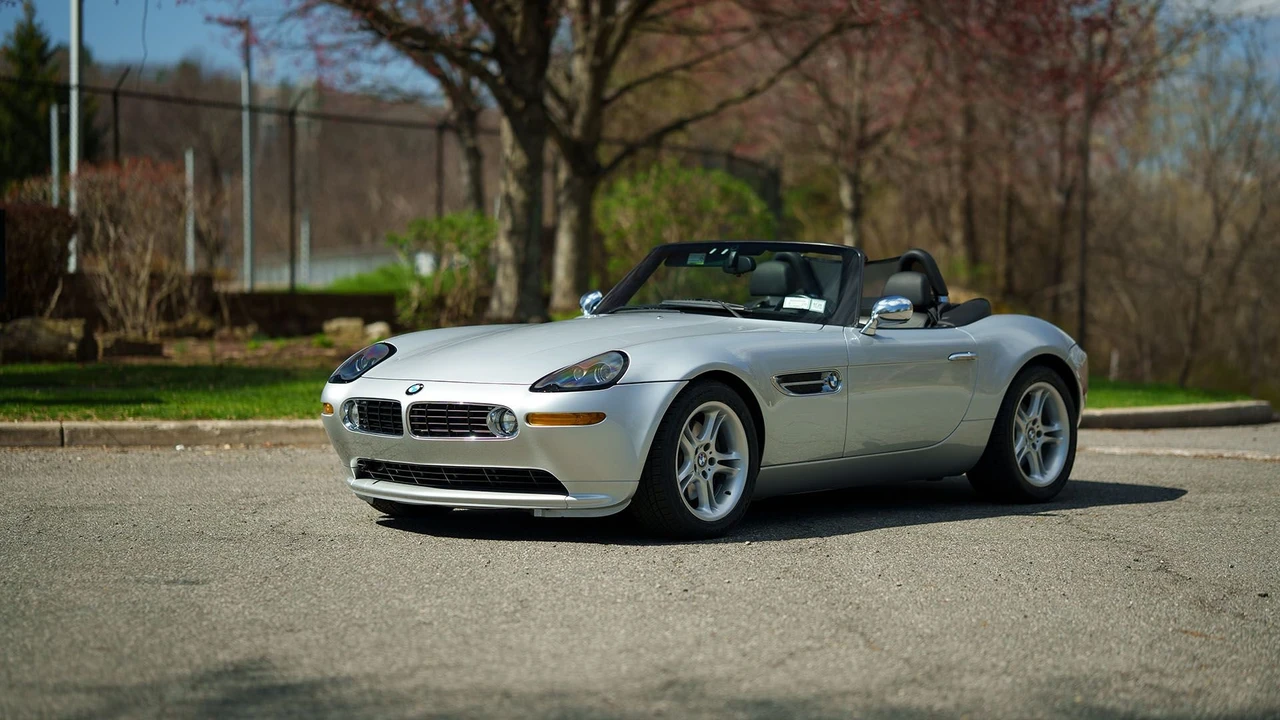 2001 BMW Z8 - Image 12 of 31
