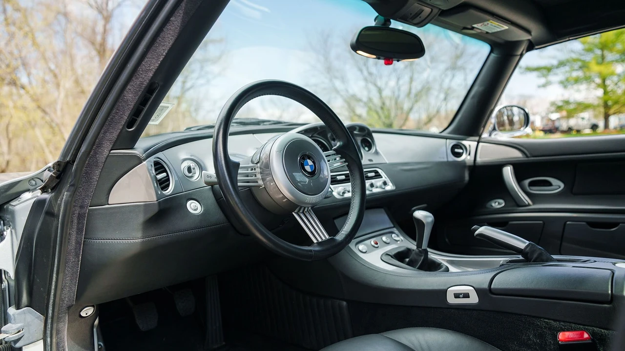 2001 BMW Z8 - Image 9 of 31