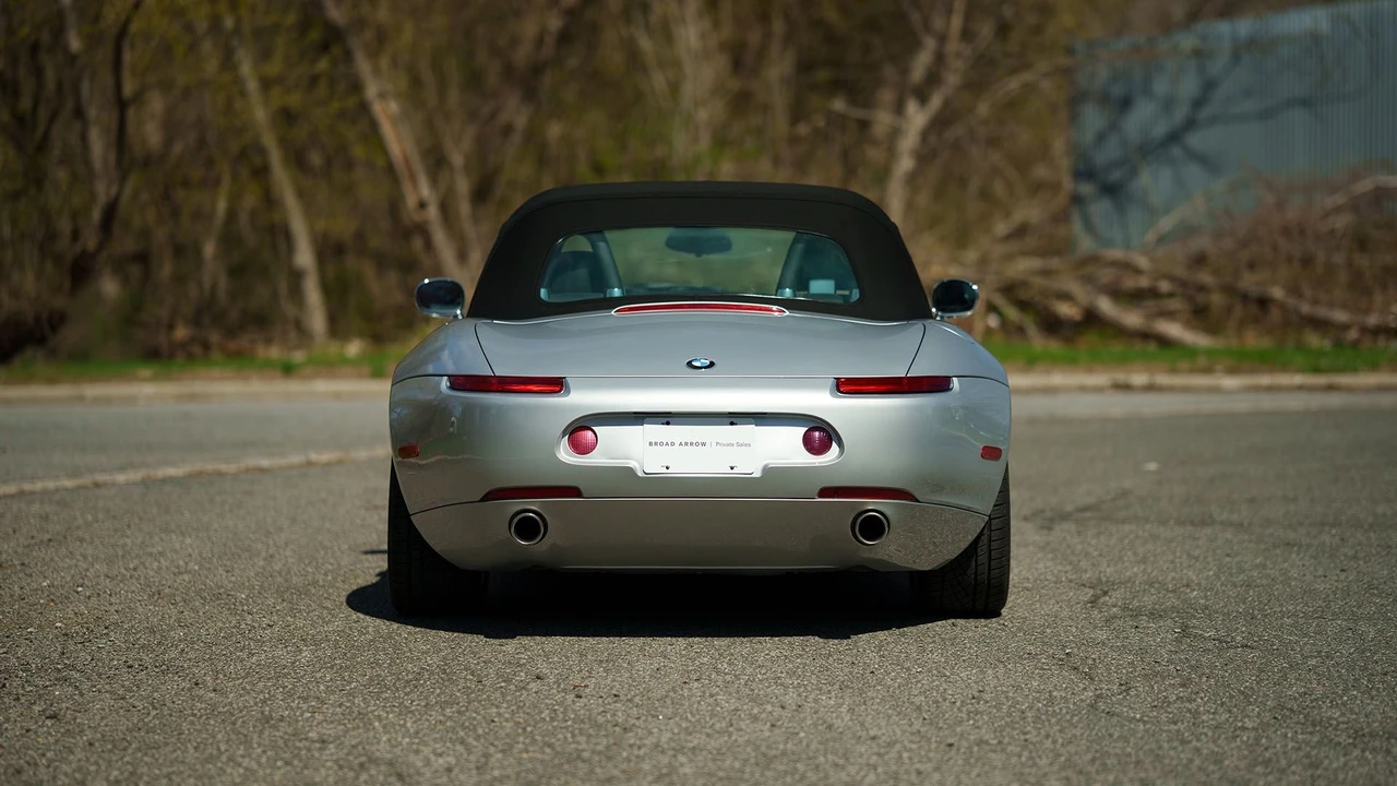 2001 BMW Z8 - Image 19 of 31