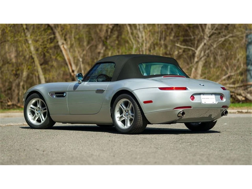 2001 BMW Z8 - Image 27 of 31