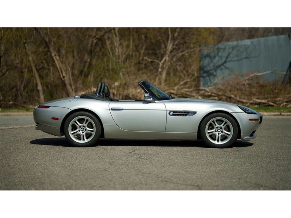 2001 BMW Z8 - Image 3 of 31