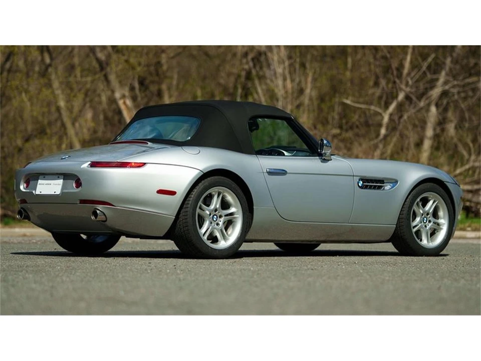 2001 BMW Z8 - Image 29 of 31