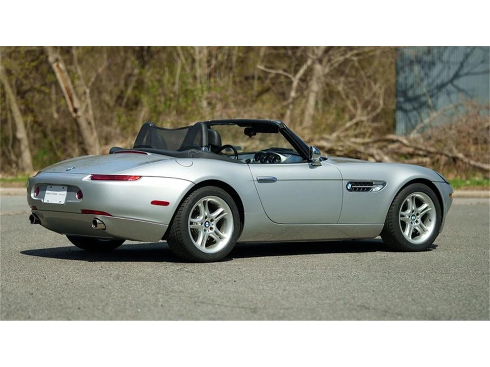 2001 BMW Z8 - Image 25 of 31