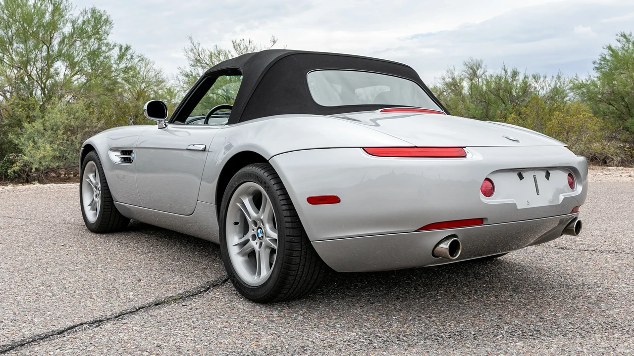 2001 BMW Z8 - Image 15 of 31