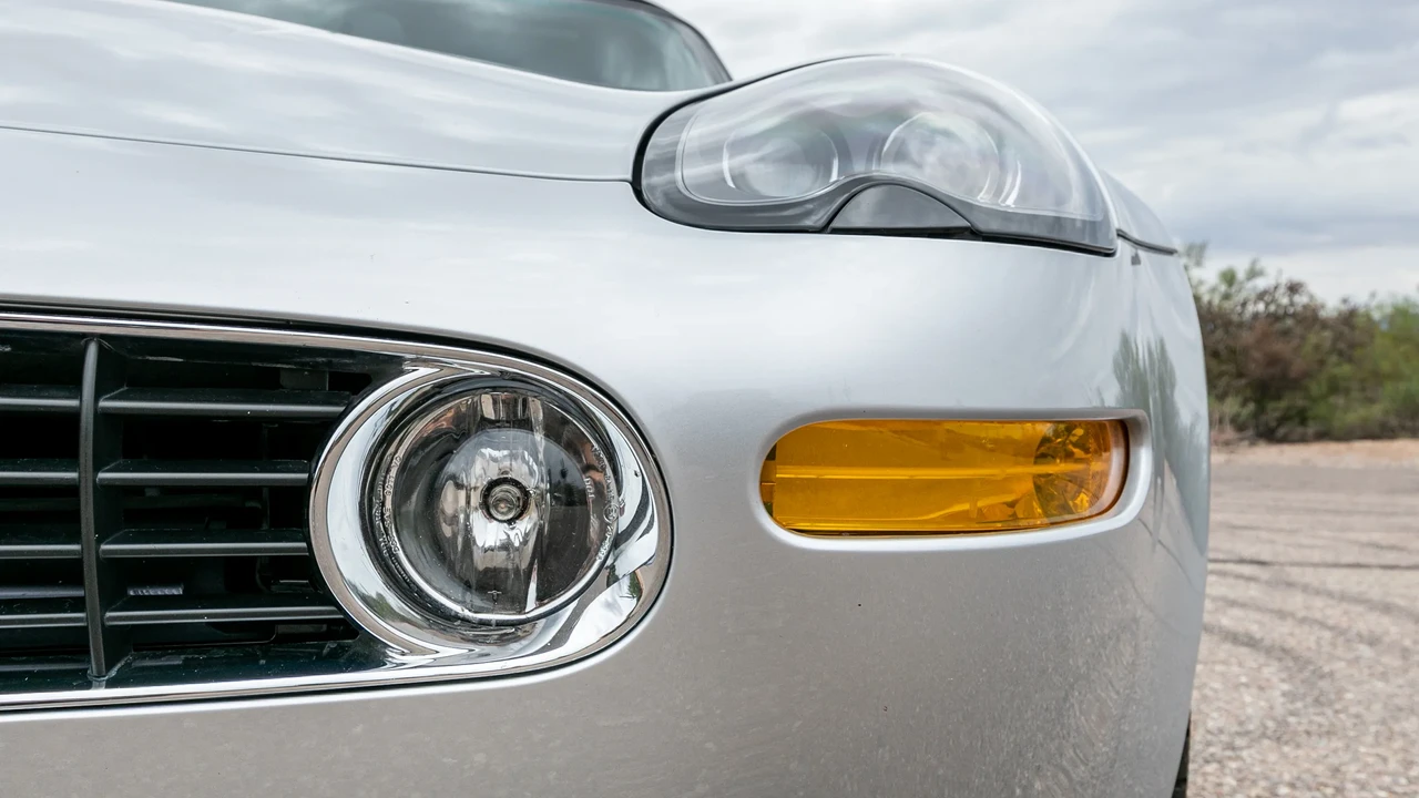 2001 BMW Z8 - Image 23 of 31