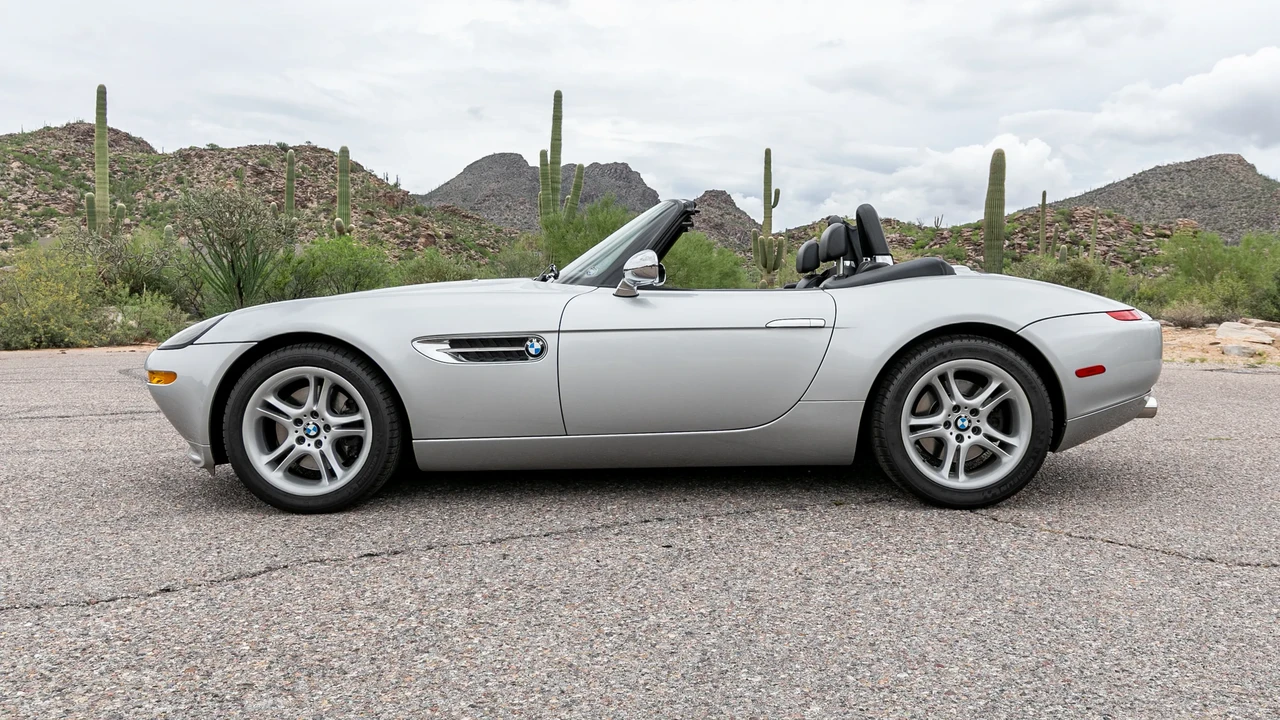 2001 BMW Z8 - Image 7 of 31