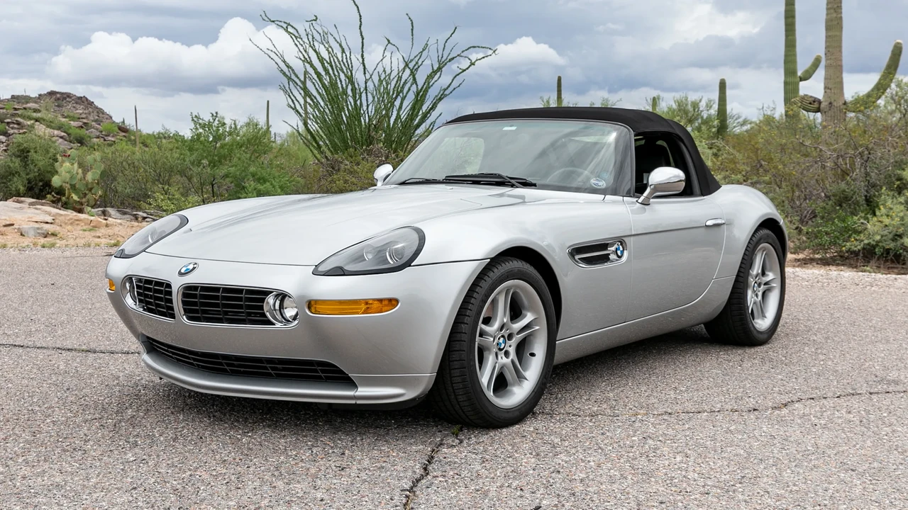 2001 BMW Z8 - Image 17 of 31