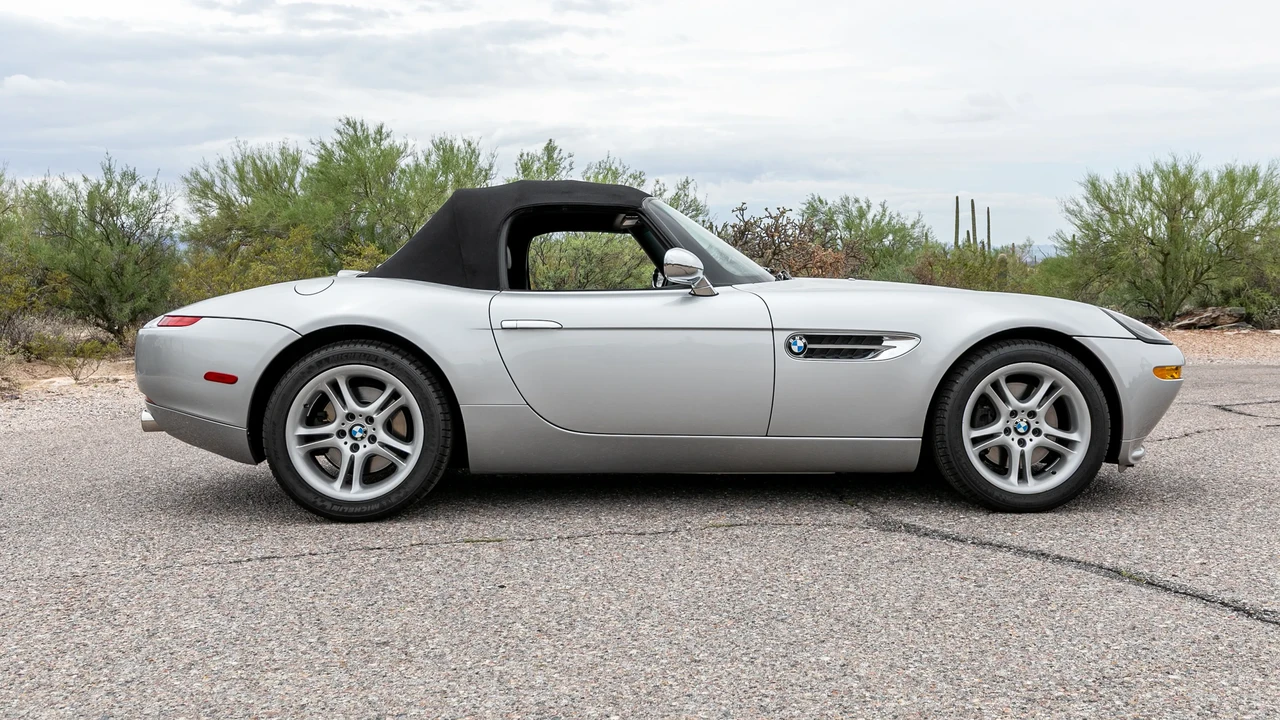2001 BMW Z8 - Image 12 of 31