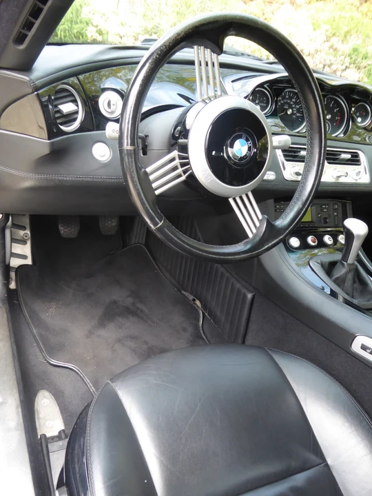 2001 BMW Z8 - Image 6 of 10