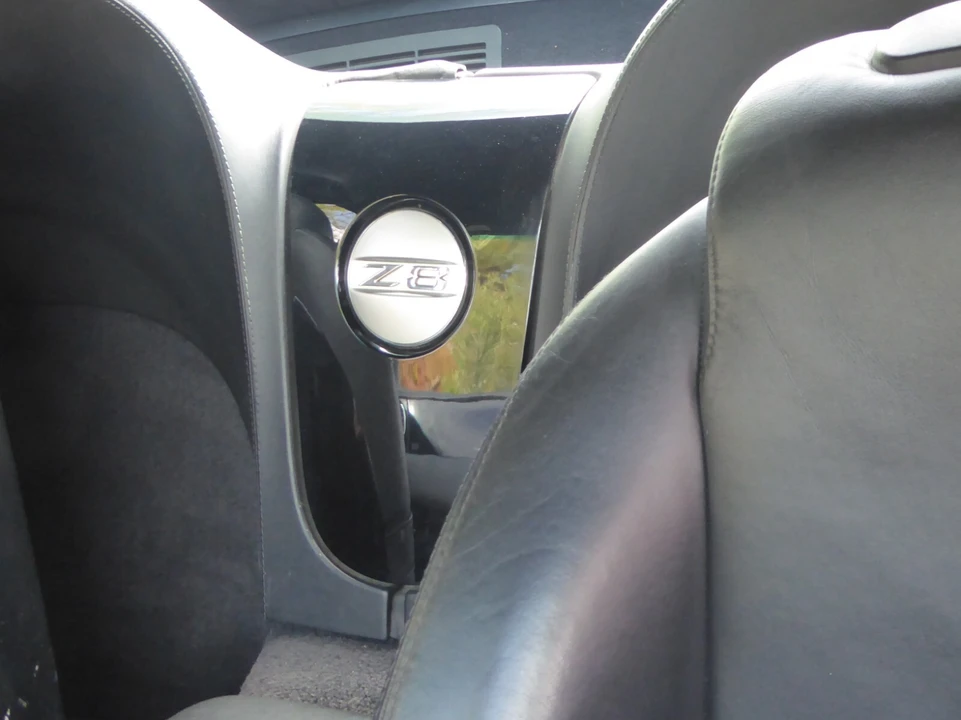 2001 BMW Z8 - Image 8 of 10