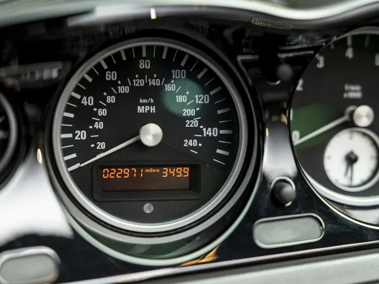 2001 BMW Z8 - Image 14 of 31