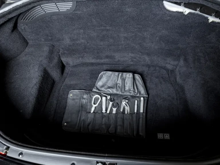 2001 BMW Z8 - Image 25 of 31