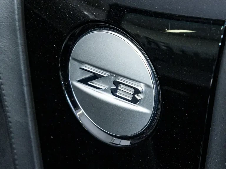 2001 BMW Z8 - Image 16 of 31