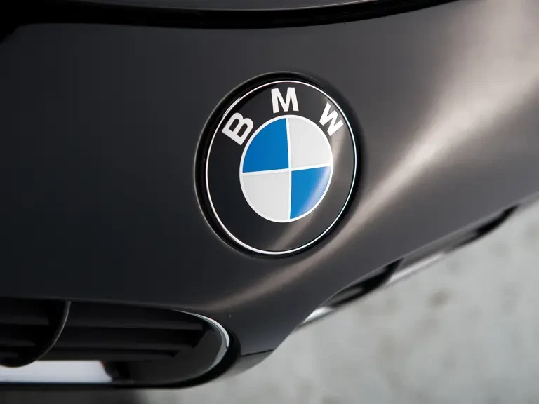 2001 BMW Z8 - Image 6 of 12