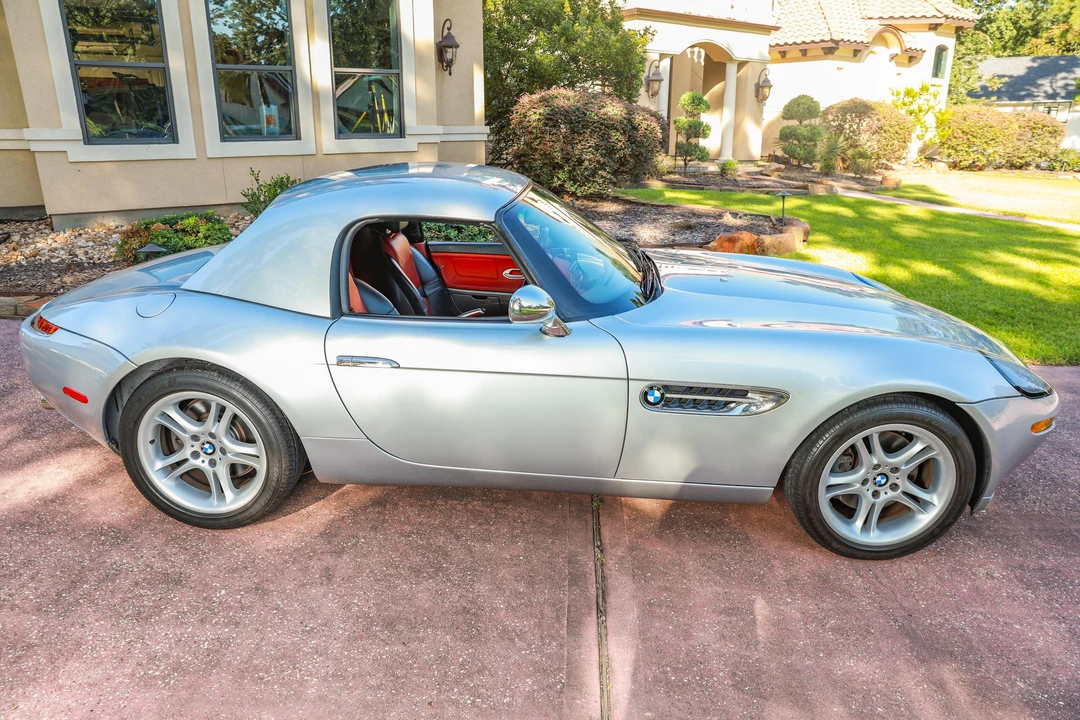 2001 BMW Z8 - Image 3 of 31
