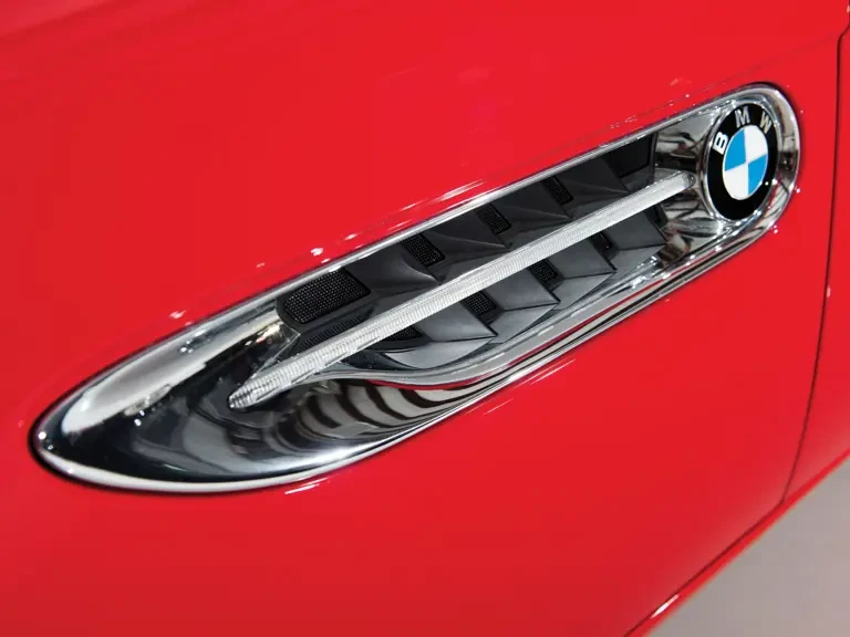 2001 BMW Z8 - Image 9 of 16
