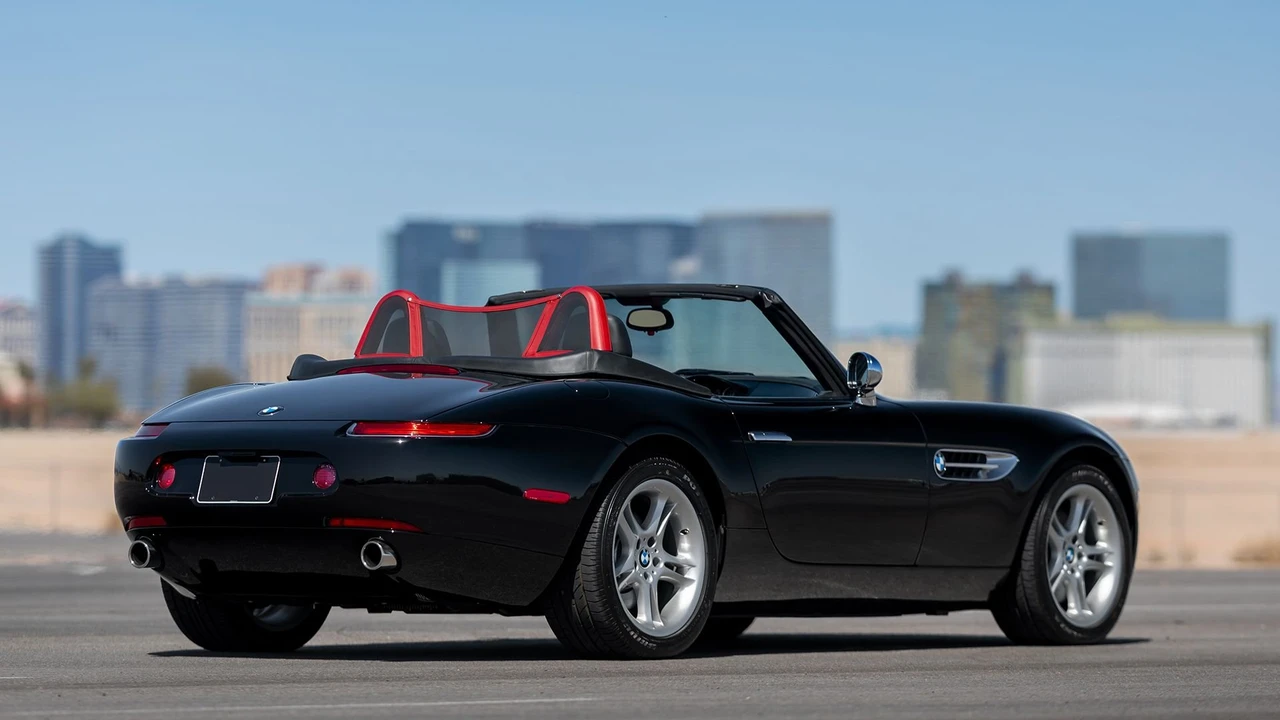 2001 BMW Z8 - Image 8 of 31