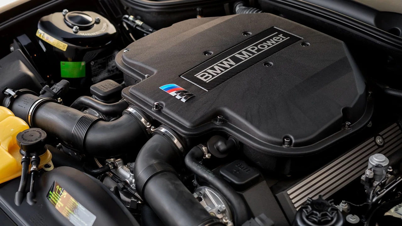 2001 BMW Z8 - Image 6 of 31