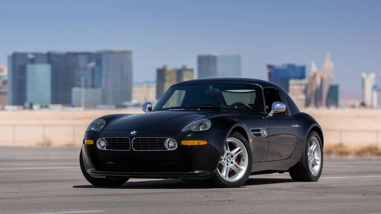 2001 BMW Z8 - Image 9 of 31